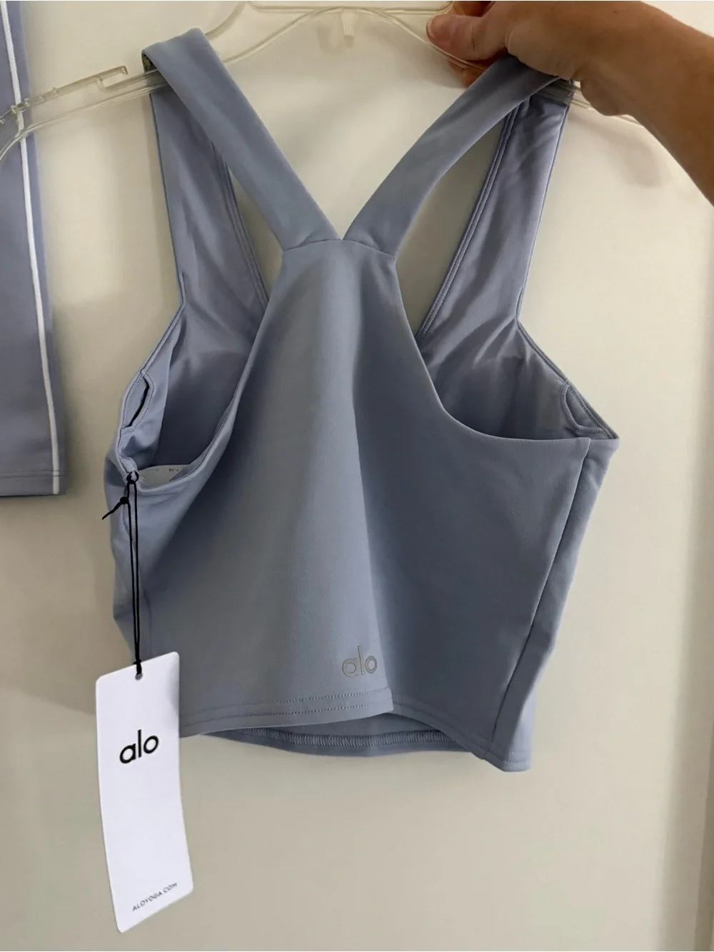 Alo Winter Frost Active Set - High-Rise Leggings & Strappy Sports Bra